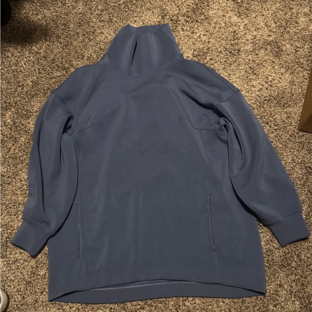 Lululemon Athletica Blue Turtleneck Top